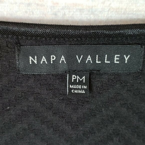 Napa Valley Petite M Ruffled Short Sleeve Shirt - Picture 4 of 5